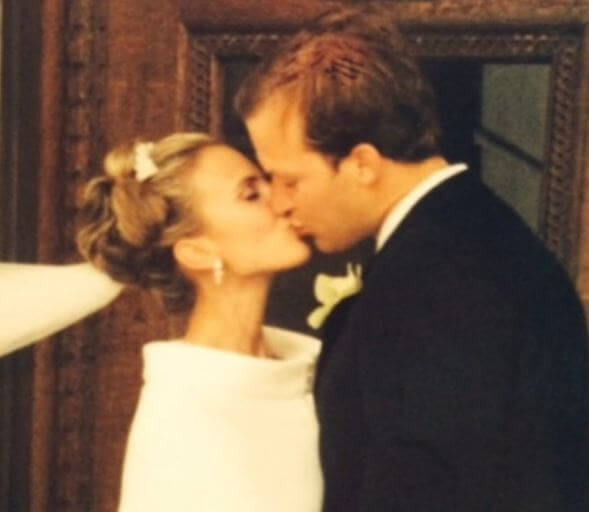 Taylor Thomas Hasselbeck parents Tim Hasselbeck and Elisabeth Hasselbeck on their wedding day.